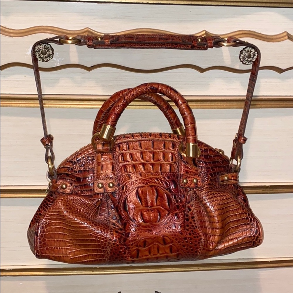 EUC Brahmin Pecan Melbourne croc embossed leather